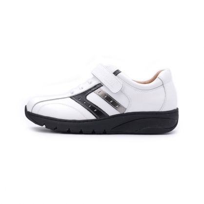 地之柏 魔鬼氈真皮休閒鞋 白 男鞋