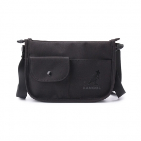 KANGOL 多口袋側背包 黑 6155170220